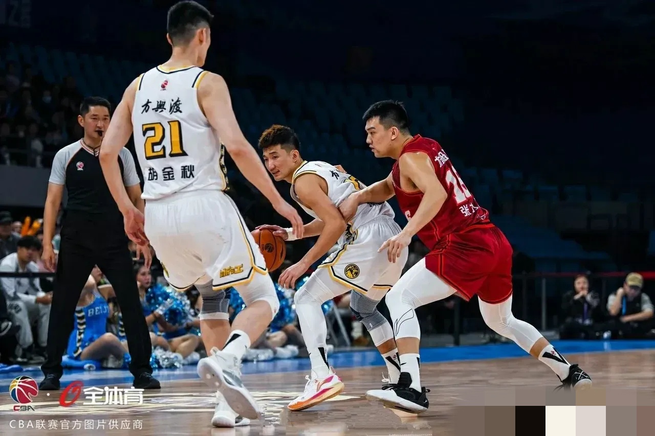 爱游戏入口-包含广厦队客场险胜，晋级前景一片光明的词条