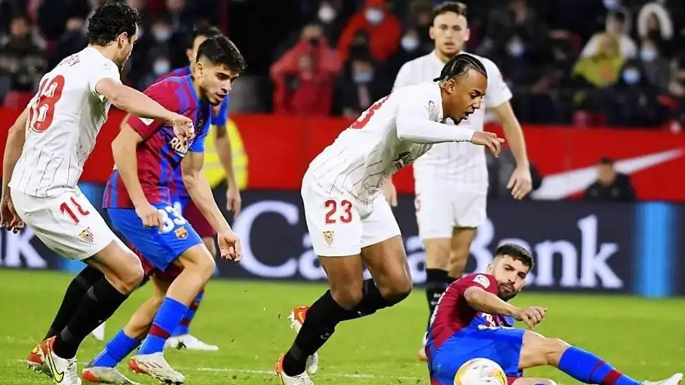 爱游戏网页版登录入口-塞维利亚在比赛中占尽优势，轻松获胜