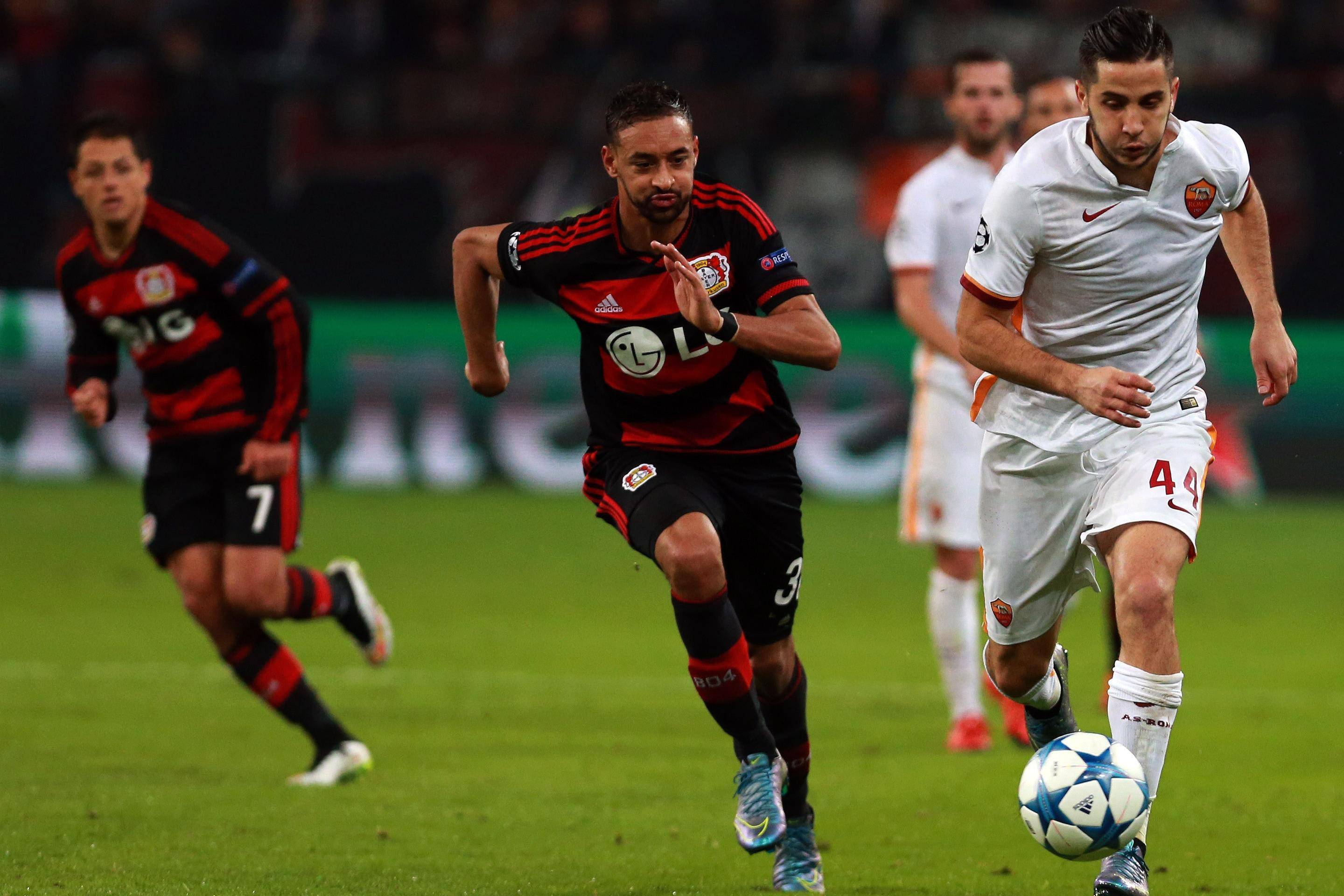 爱游戏官方入口-云达不莱梅拼尽全力，遭遇平局