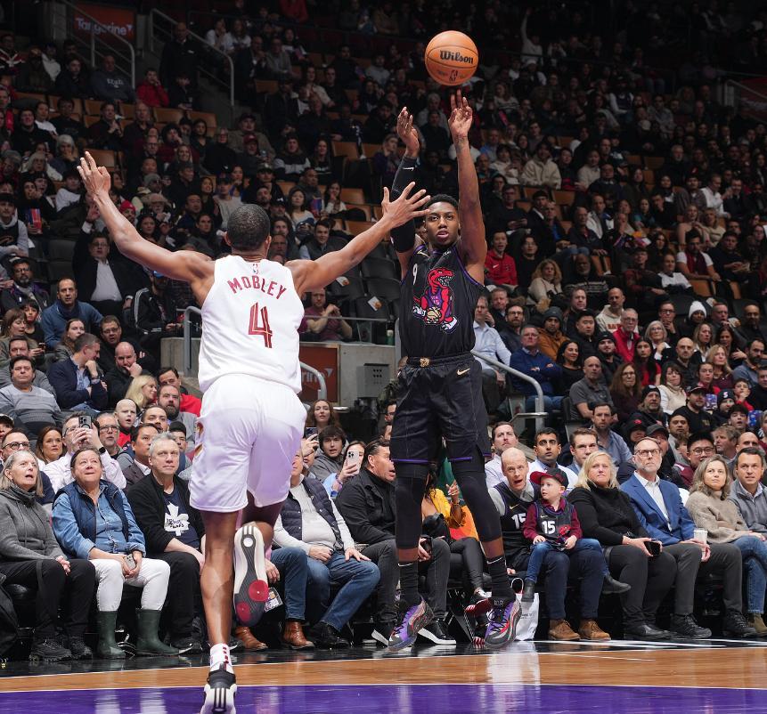 关于猛龙新星砍下分,引领球队连胜加码的信息 关于猛龙新星砍下分,引领球队连胜加码的信息