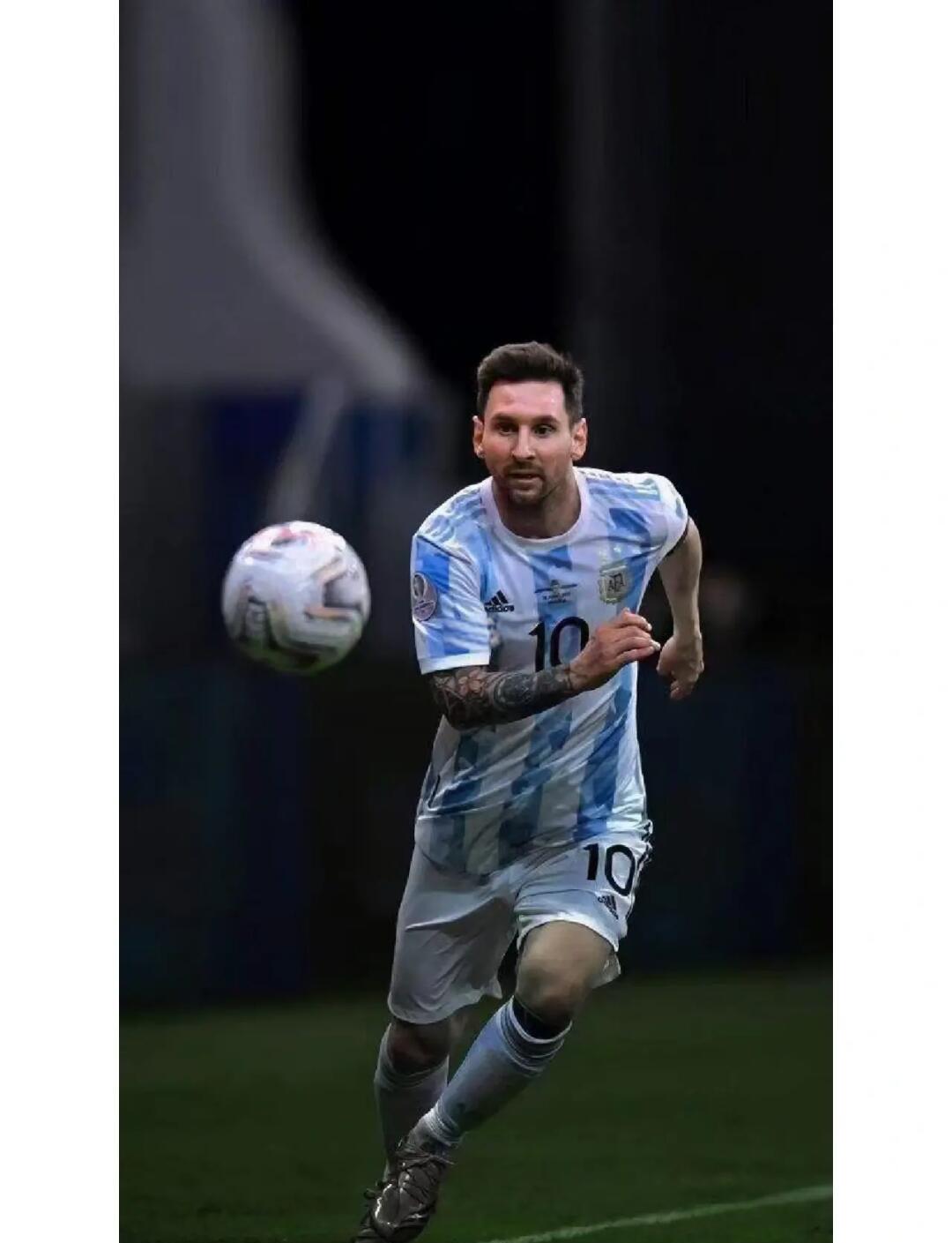 爱游戏官网-国际足球比赛为场上英雄们带来了永恒的荣耀