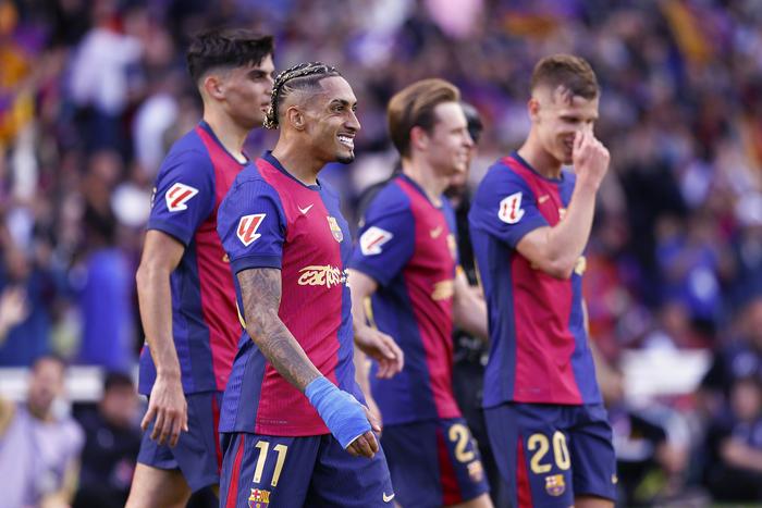 巴塞罗那取胜，马斯卡雷尔突破重围