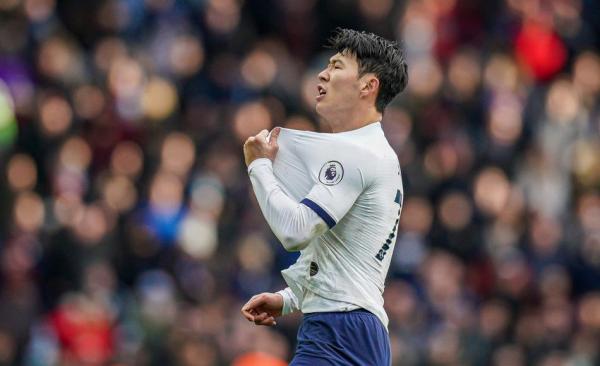 爱游戏-甘冈主场绝杀马赛，夺得关键胜利