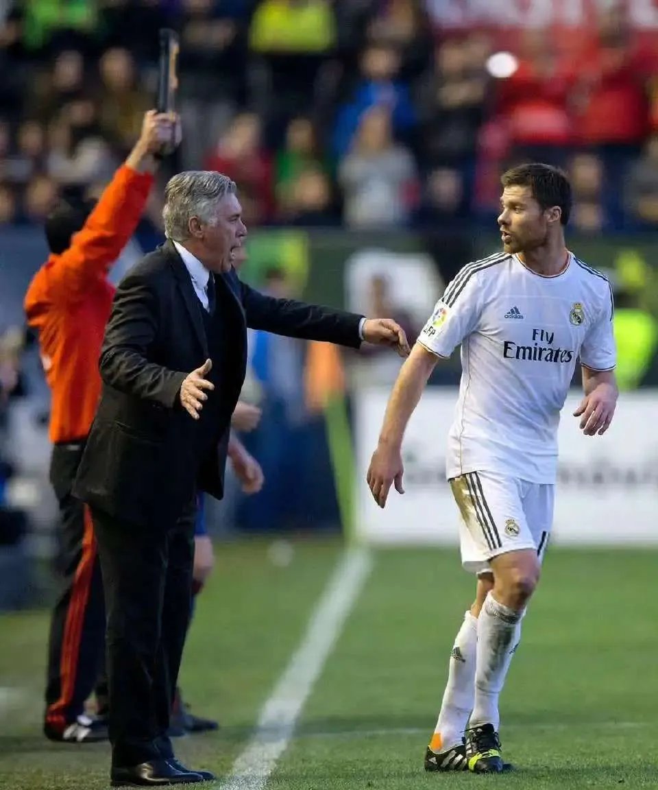 爱游戏官网网页版入口-皇马防线坚固，零失球胜利！