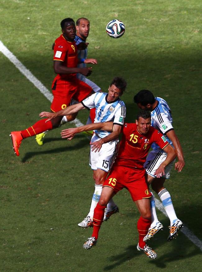 比利时客场战胜芬兰，小组战绩走高