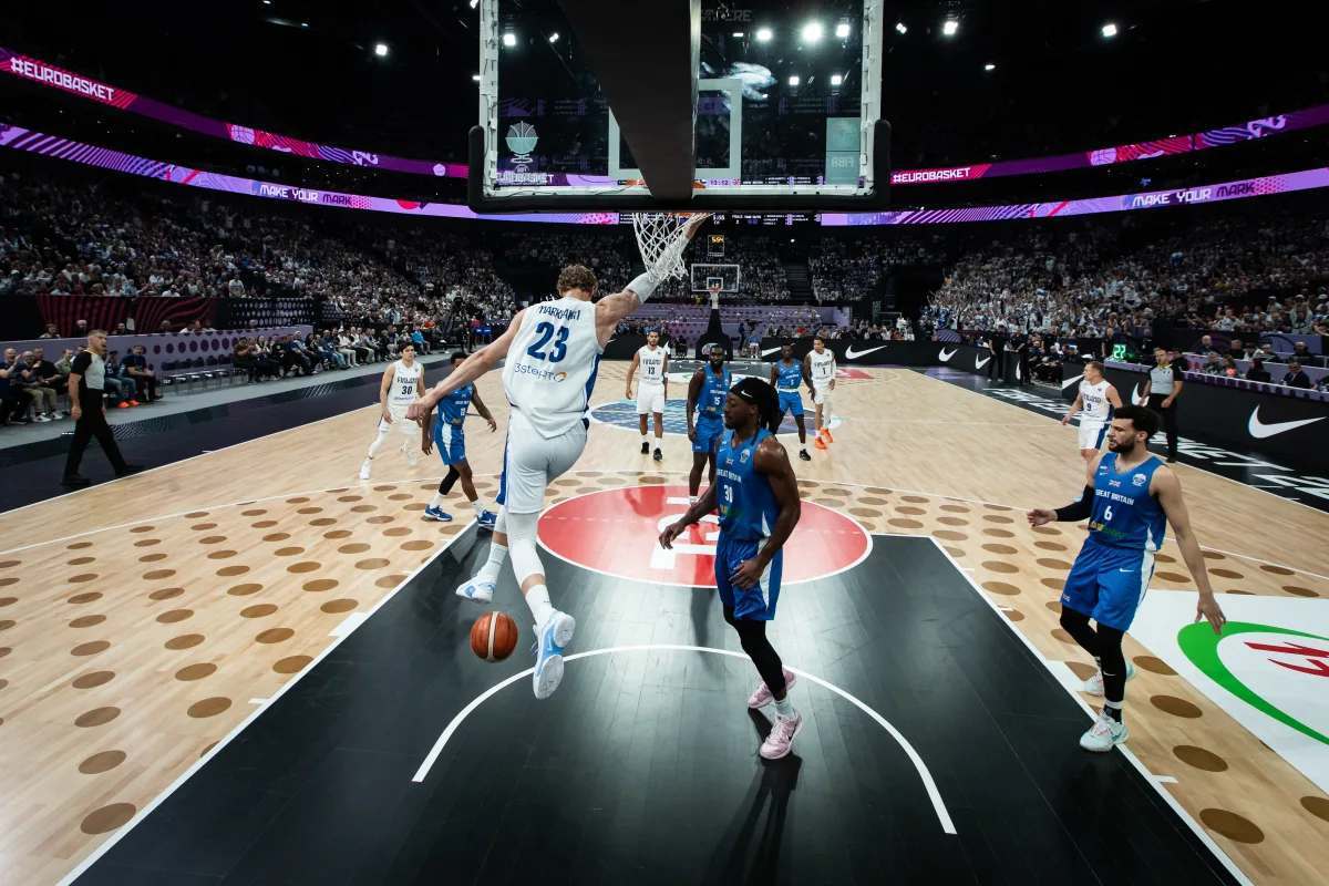 土耳其篮球超级联赛季后赛战况激烈