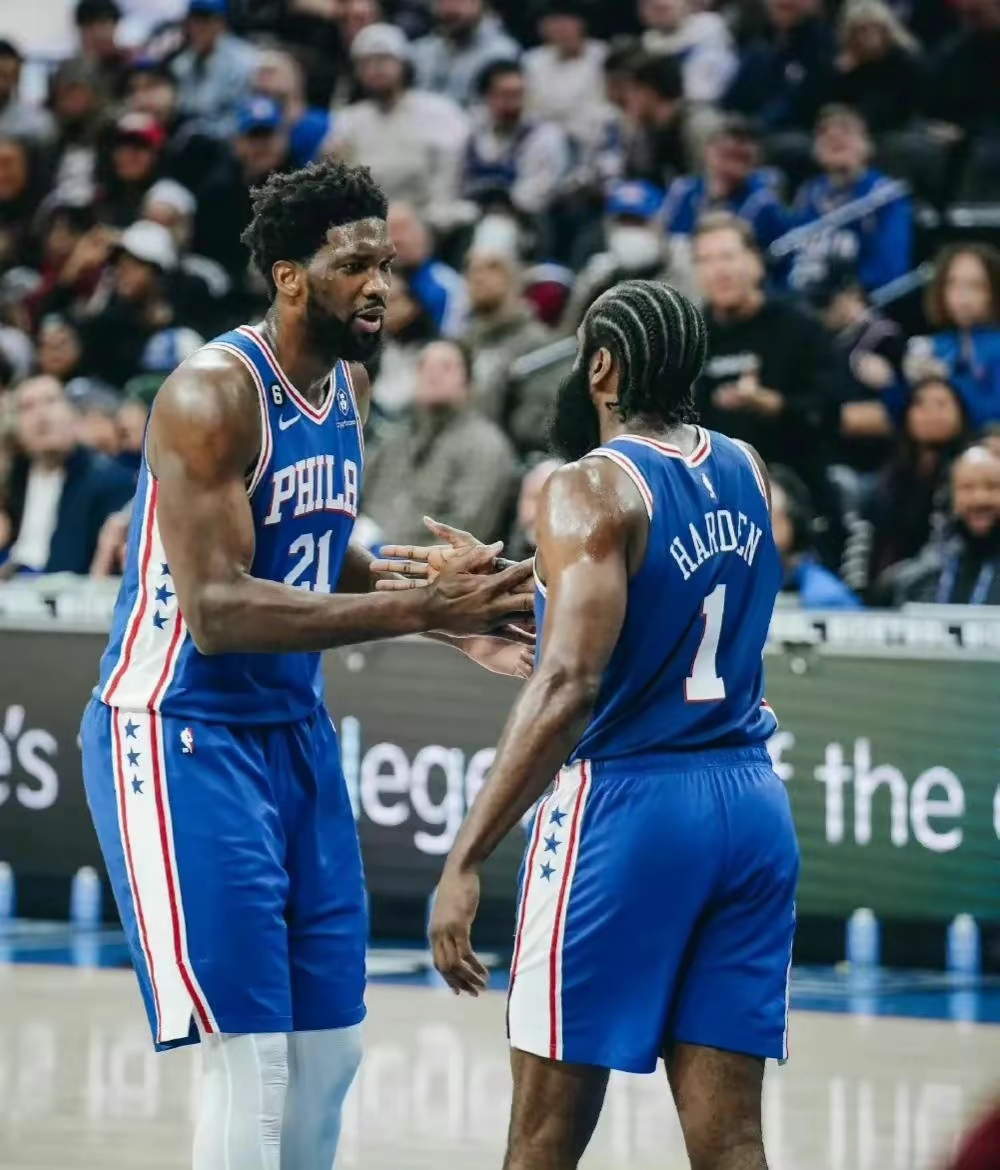 包含热火不敌黄蜂，遭遇两连败的词条