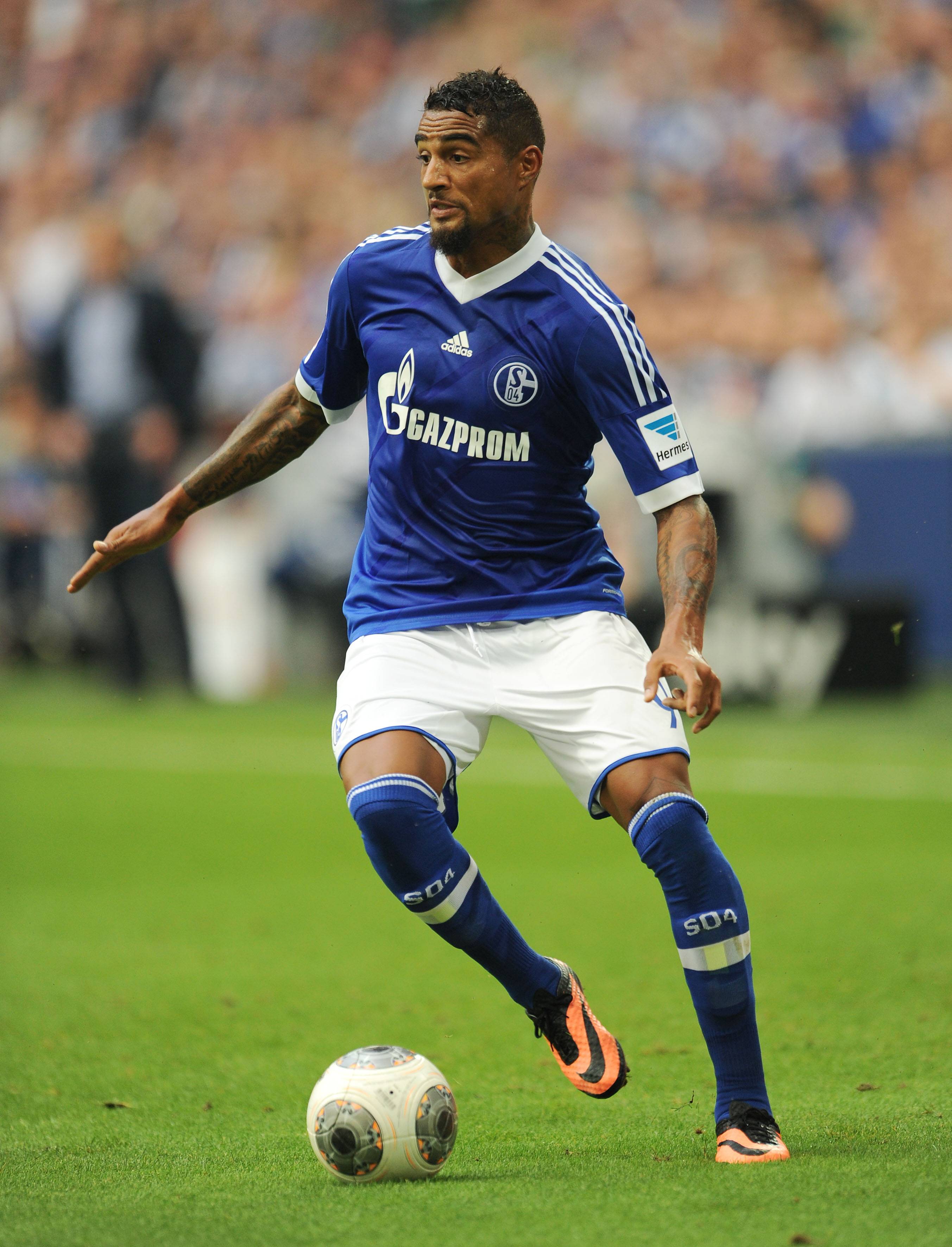 爱游戏官网-关于沙尔克关键球员续约，加盟德甲执著追梦的信息