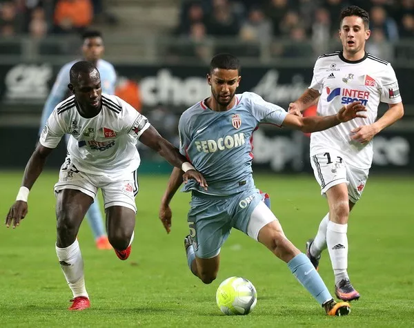 关于南特大胜亚眠,提前解决保级压力的信息 关于南特大胜亚眠,提前解决保级压力的信息